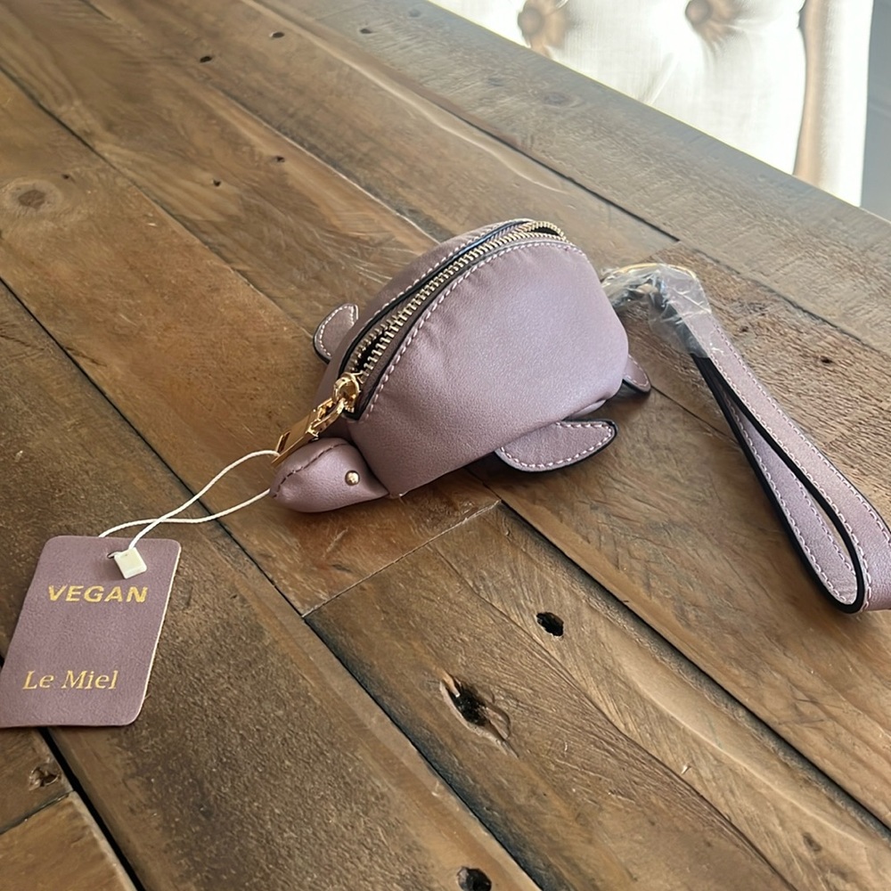 NWT Le Miel Turtle Wristlet - mauve purple & Gold